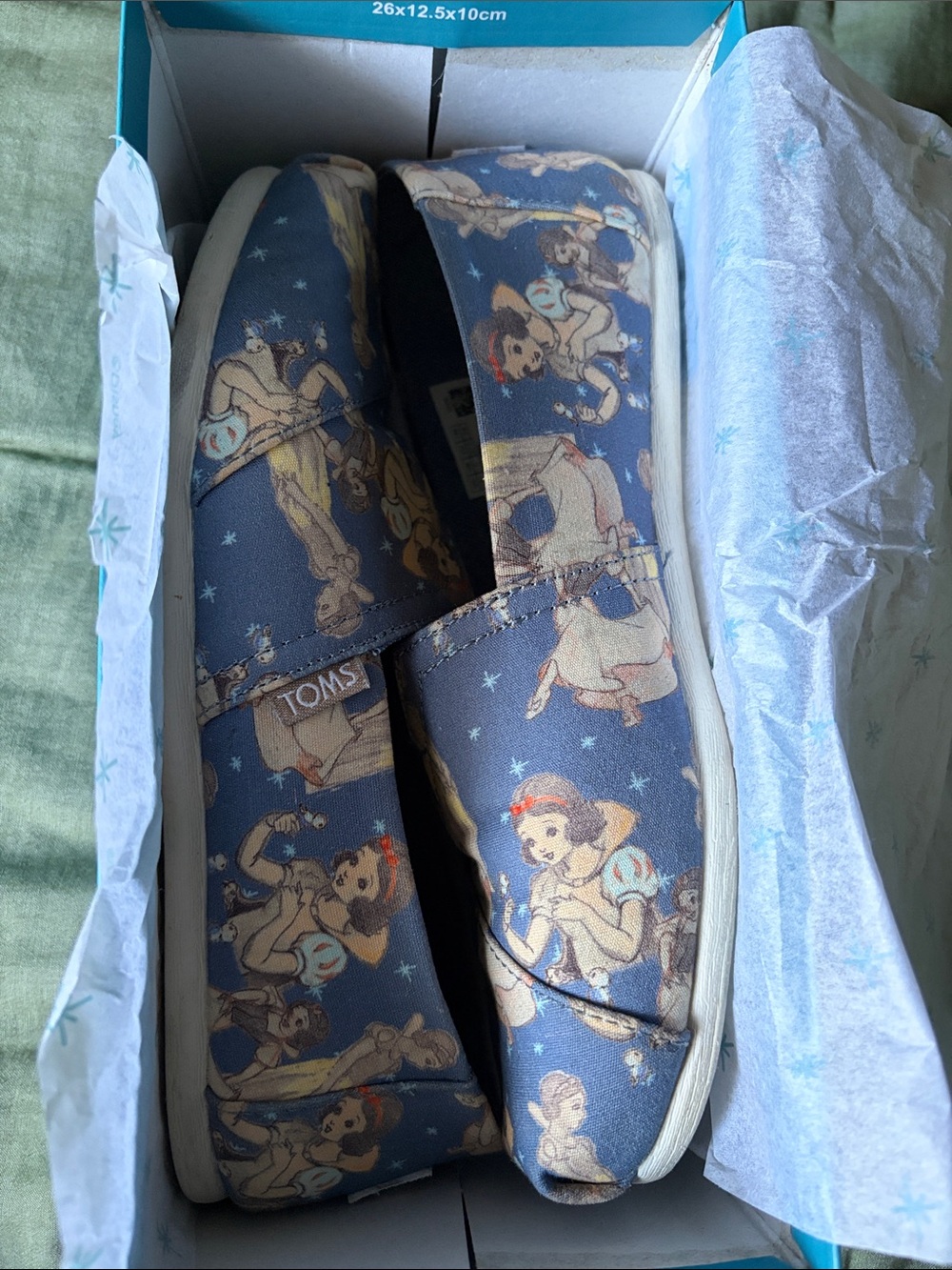 Snow White X Disney Toms